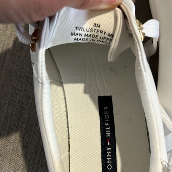 Tommy Hilfiger shoes white Size 8M new with tag - Picture 5 of 8